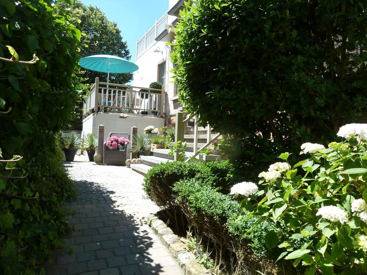 Hotel Villa La Tourelle De Haan Kültér fotó
